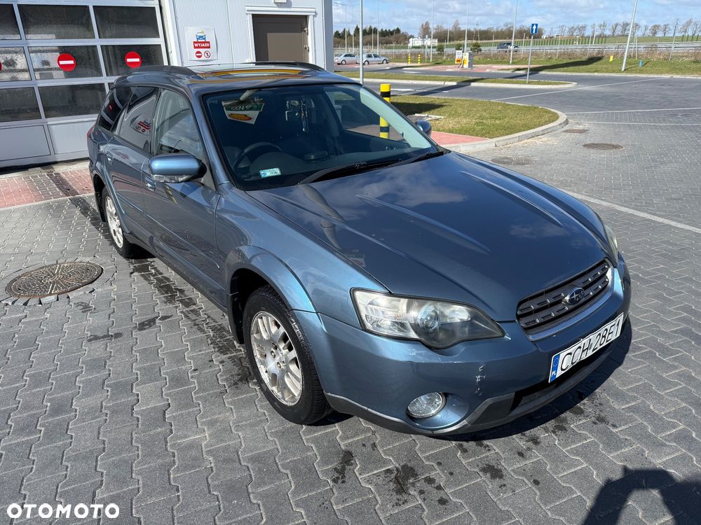 Subaru Outback 2.5 - 19