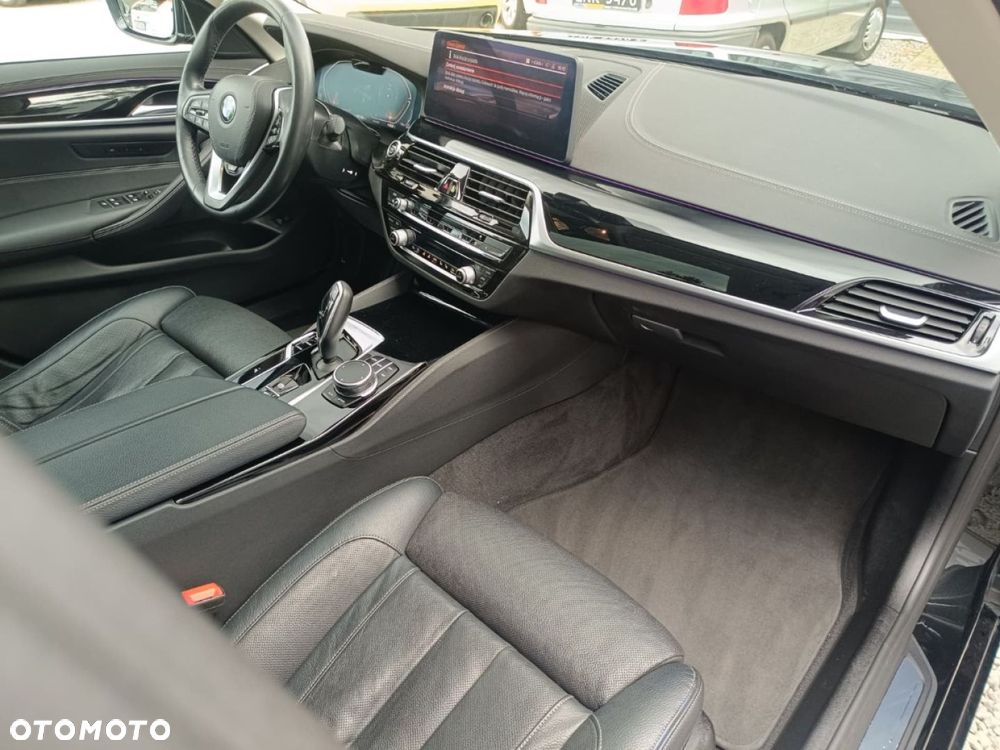 BMW Seria 5 - 27