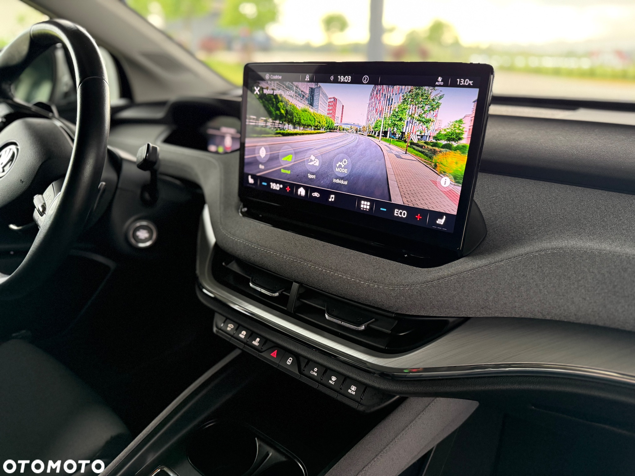 Skoda Enyaq 60 Sportline - 26