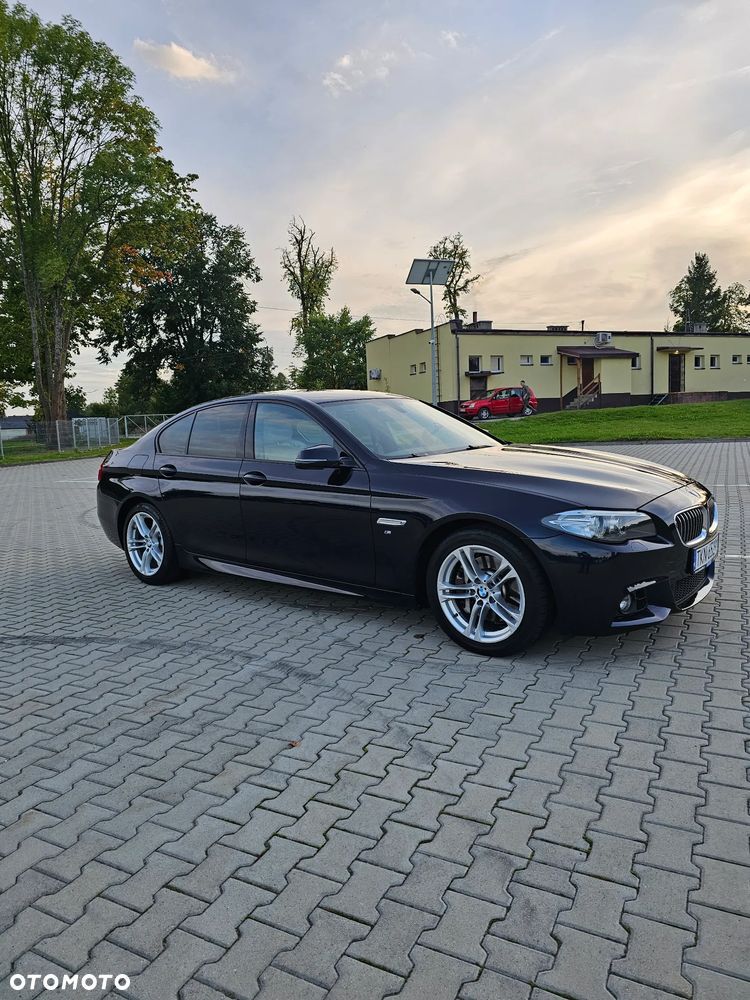 BMW Seria 5 525d xDrive - 3