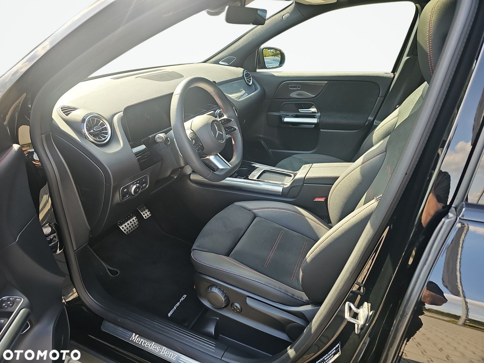 Mercedes-Benz GLA 200 AMG Line - 11