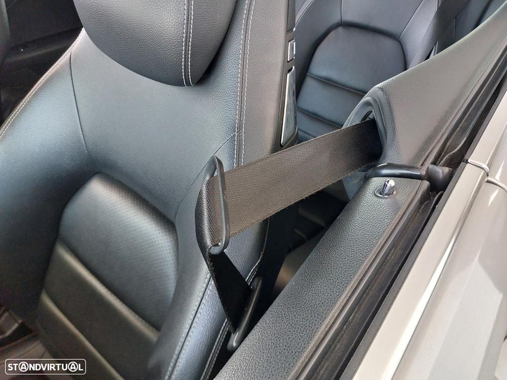 Mercedes-Benz E 220 CDi Avantgarde BlueEfficiency - 35