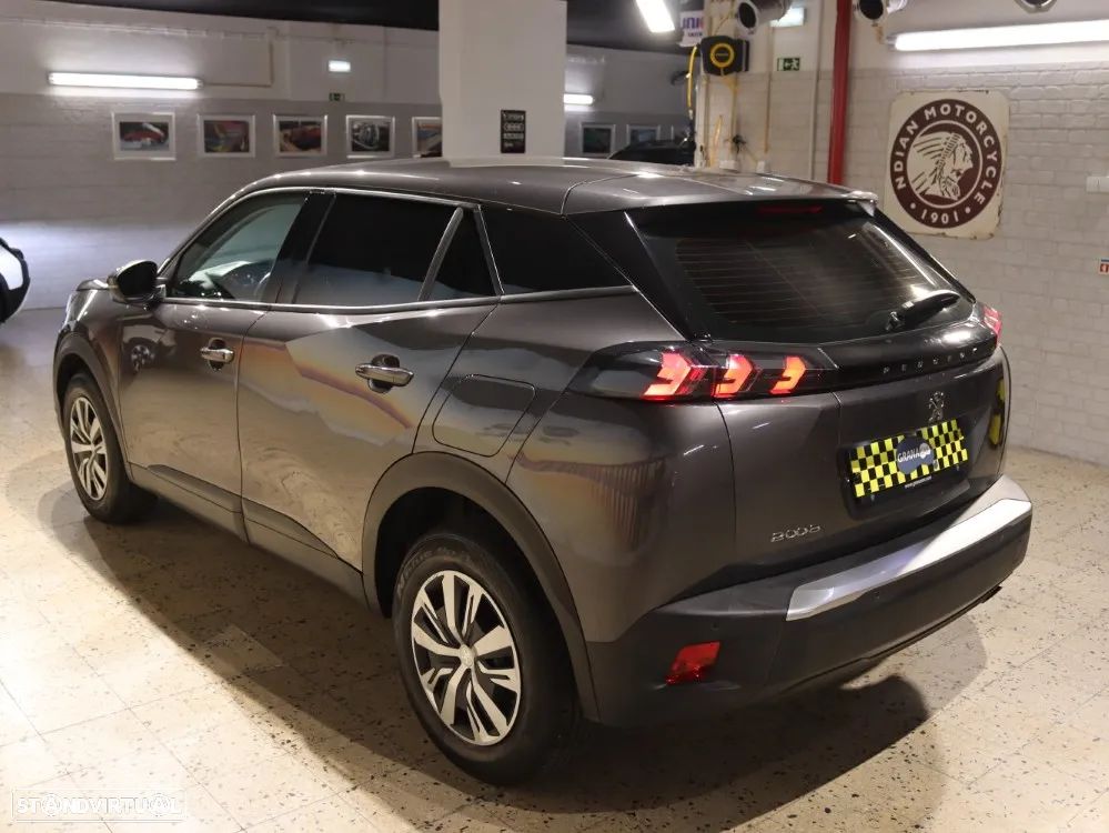 Peugeot 2008 PureTech 100 Active - 32