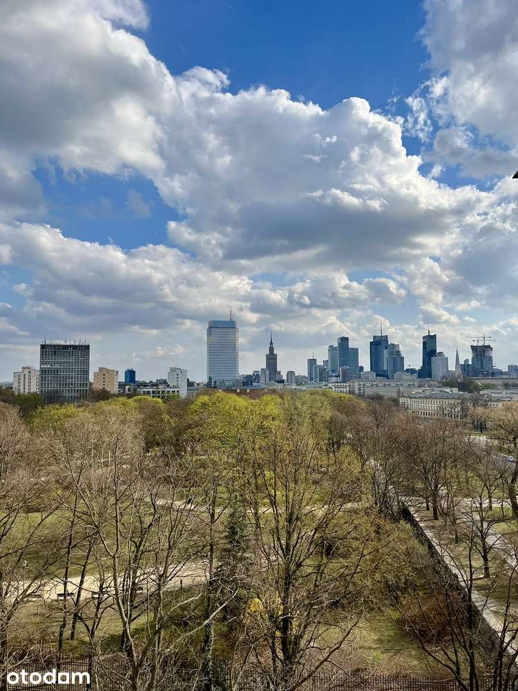 Unikalne mieszkanie z panoramicznym widokiem na park i Warszawę