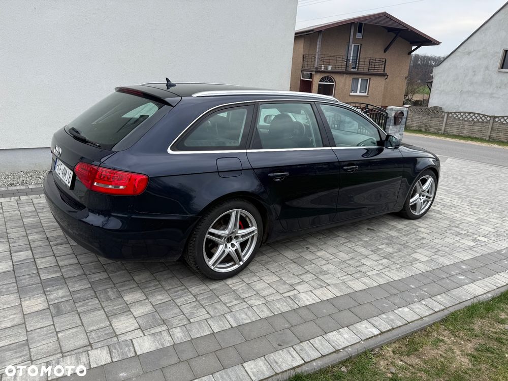 Audi A4 Avant 2.0 TDI DPF Ambition - 10