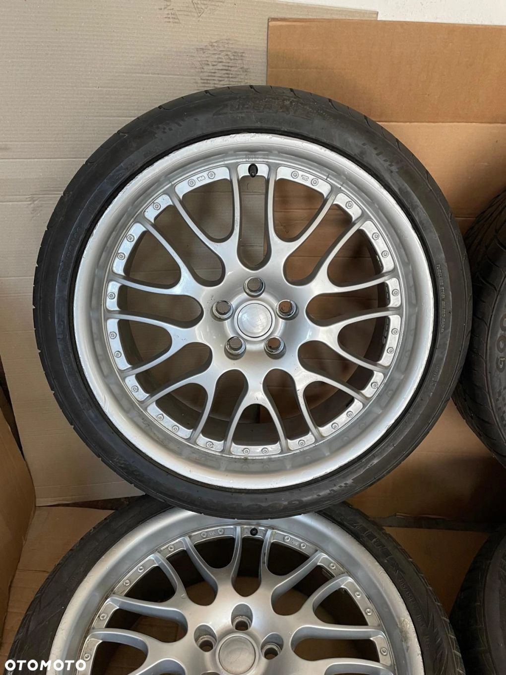 KOŁA FELGI OPONY LATO 22 JWL VIA 285/35 R22 106V 22X9,5J ET45 5X115 - 2