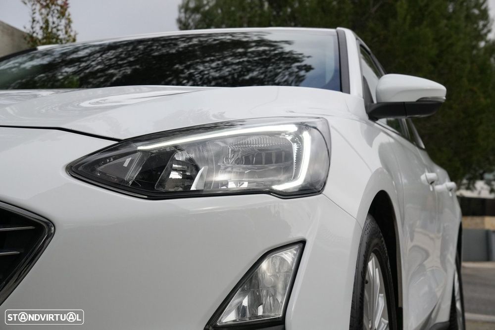 Ford Focus 1.0 EcoBoost MHEV Titanium - 27