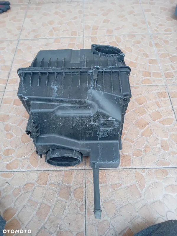 Peugeot Citroen obudowa filtra 9653388980