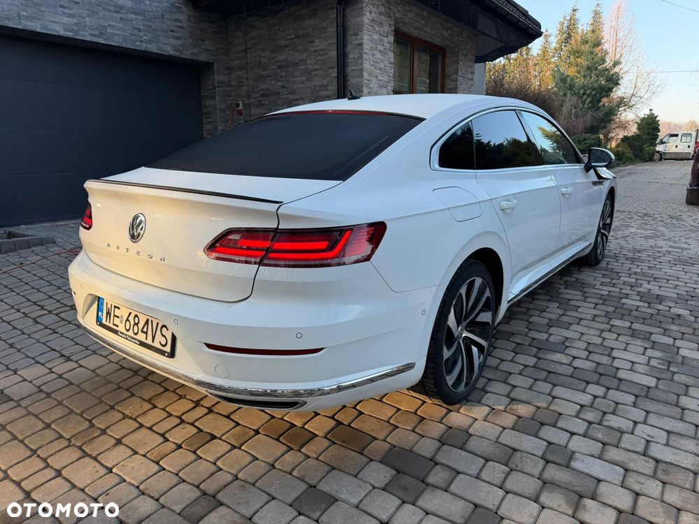 Volkswagen Arteon 2.0 TDI SCR R-Line DSG - 2