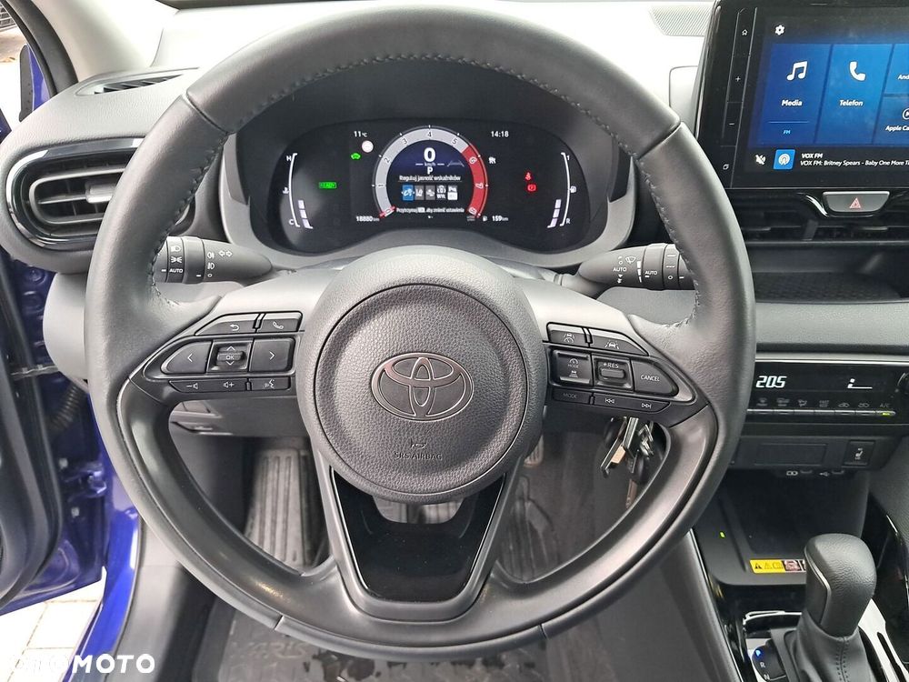 Toyota Yaris Hybrid 1.5 Style - 19