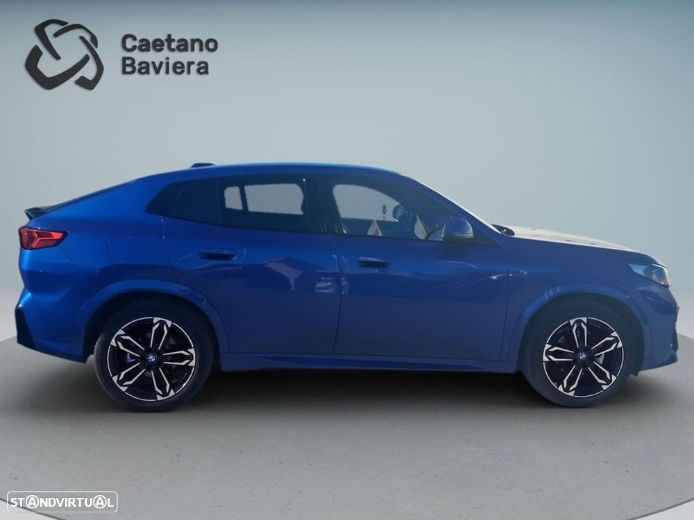 BMW X2 - 8