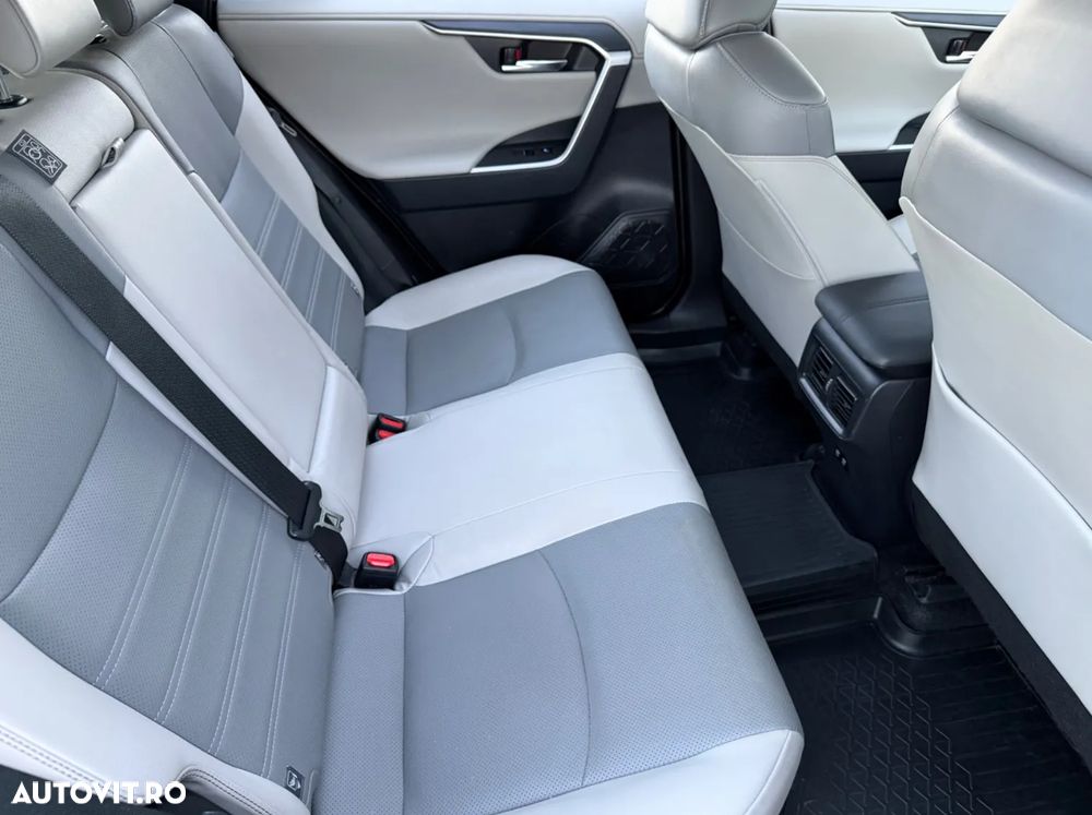 Toyota RAV4 2.5 VVT-iE 4x4 Luxury Premium - 15
