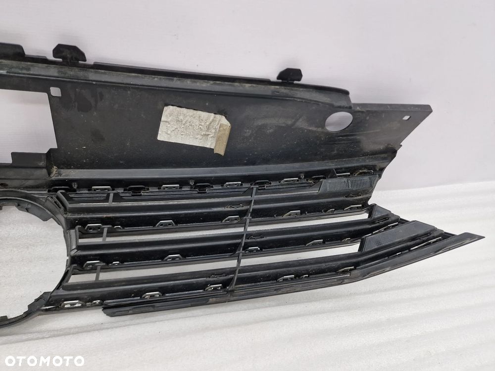 VW PASSAT B8 14- 3G0 ATRAPA / GRILL PRZEDNI PRZÓD , NR 3G0853653 , NR AUKCJI GR186 - 24