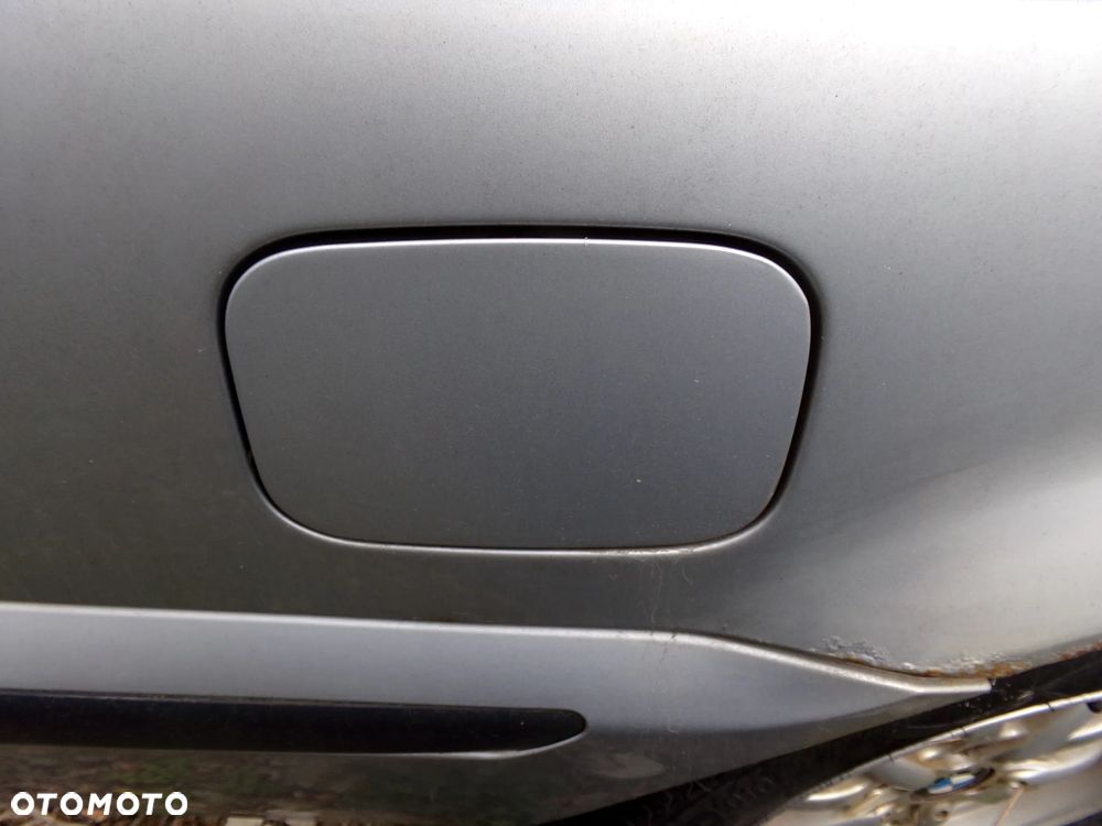 Klapka wlewu paliwa BMW e46 lift sedan kolor: titansilber 354 - 1