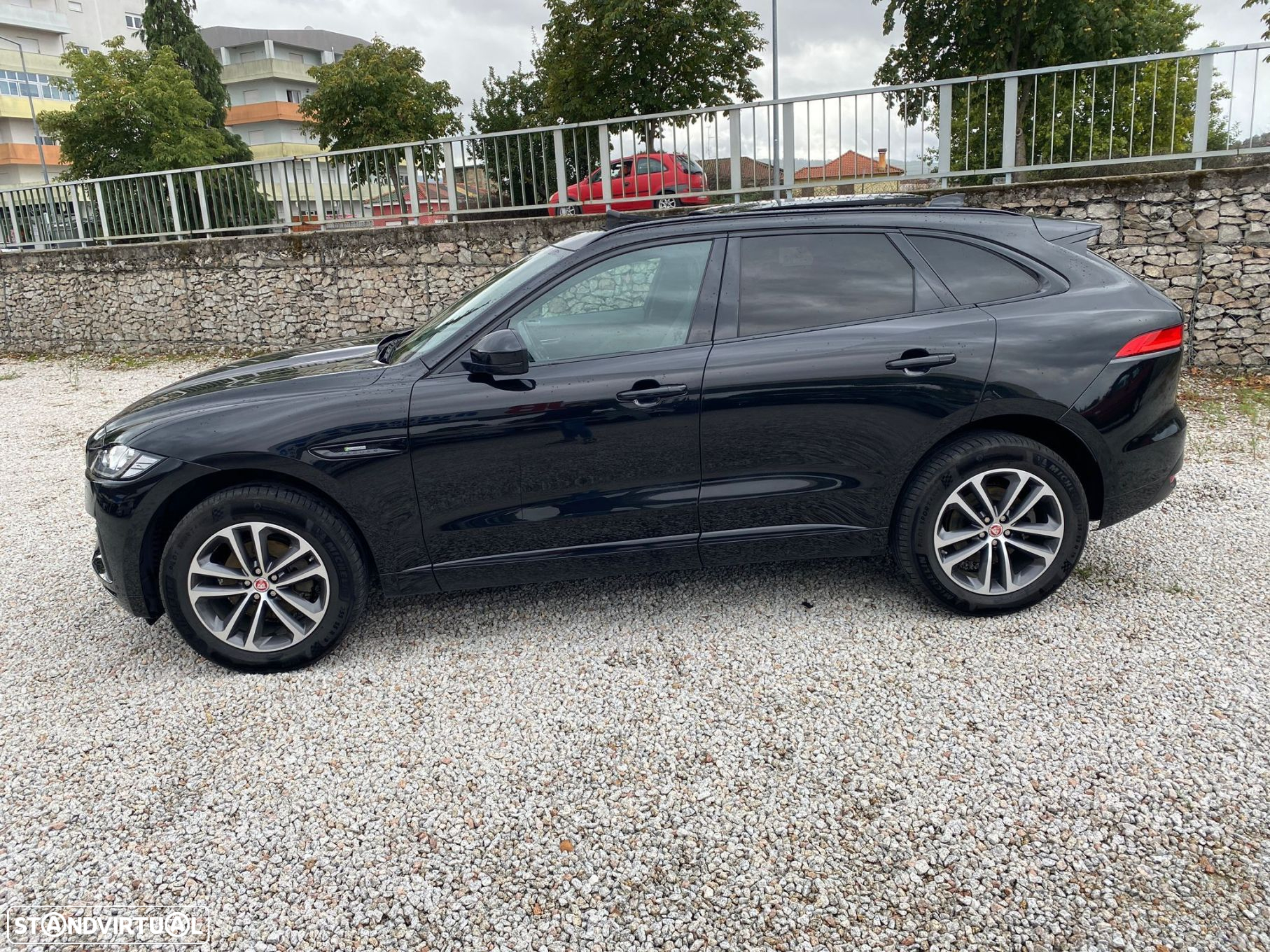 Jaguar F-Pace 2.0 i4D R-Sport Aut. - 4