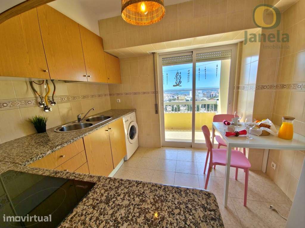 Apartamento T2 mobilado perto do Hospital de Faro - Grande imagem: 4/22