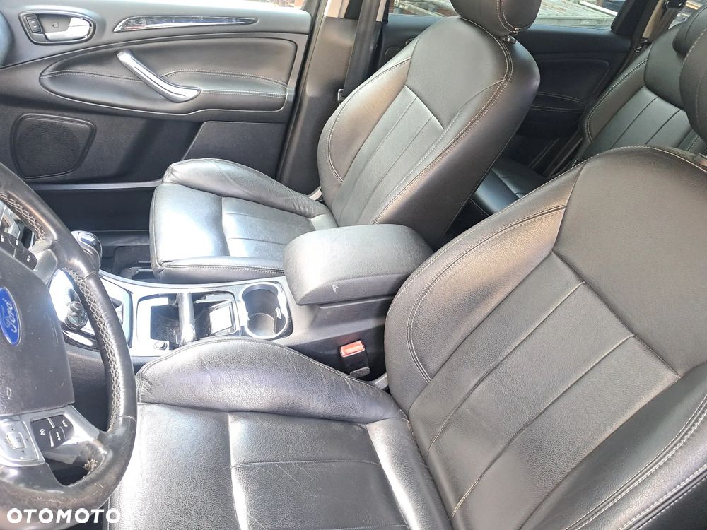 Ford Galaxy 2.0 TDCi Ghia - 9
