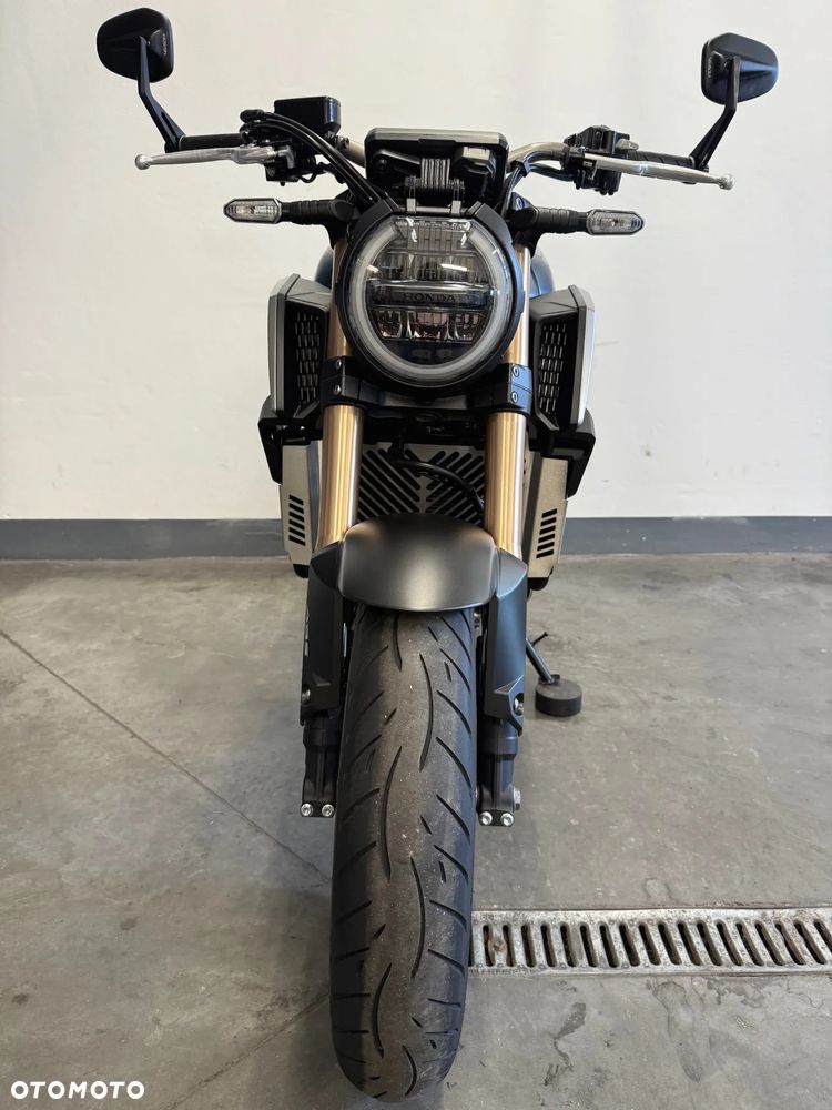 Honda CB - 37