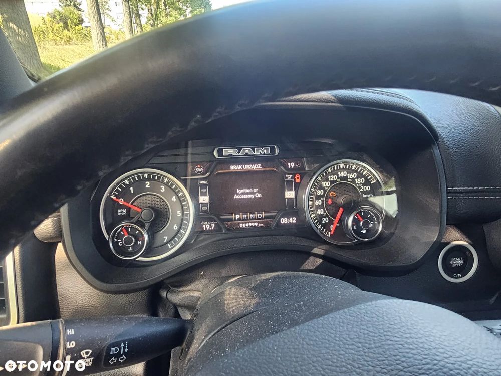 RAM 1500 Crew Cab Laramie - 22