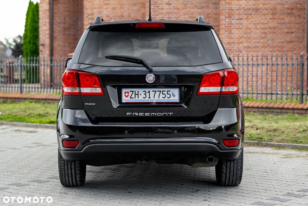 Fiat Freemont 2.0 Multijet 16V DPF Automatik Allrad Lounge - 8