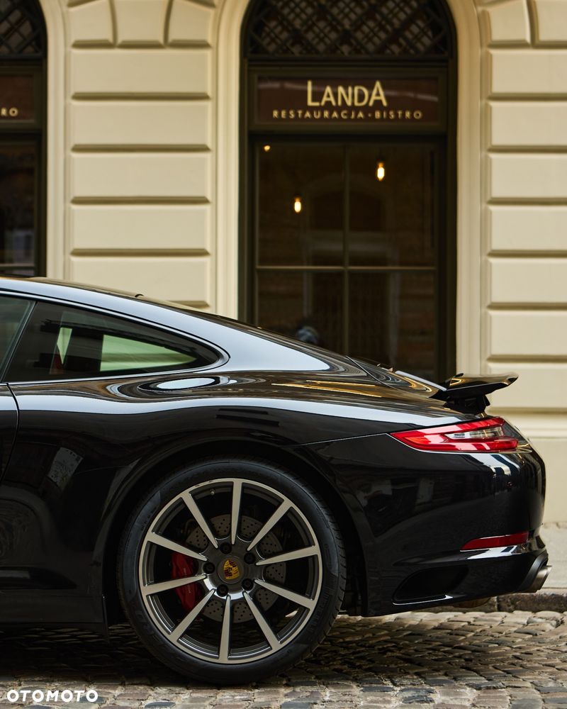Porsche 911 Carrera S PDK - 3