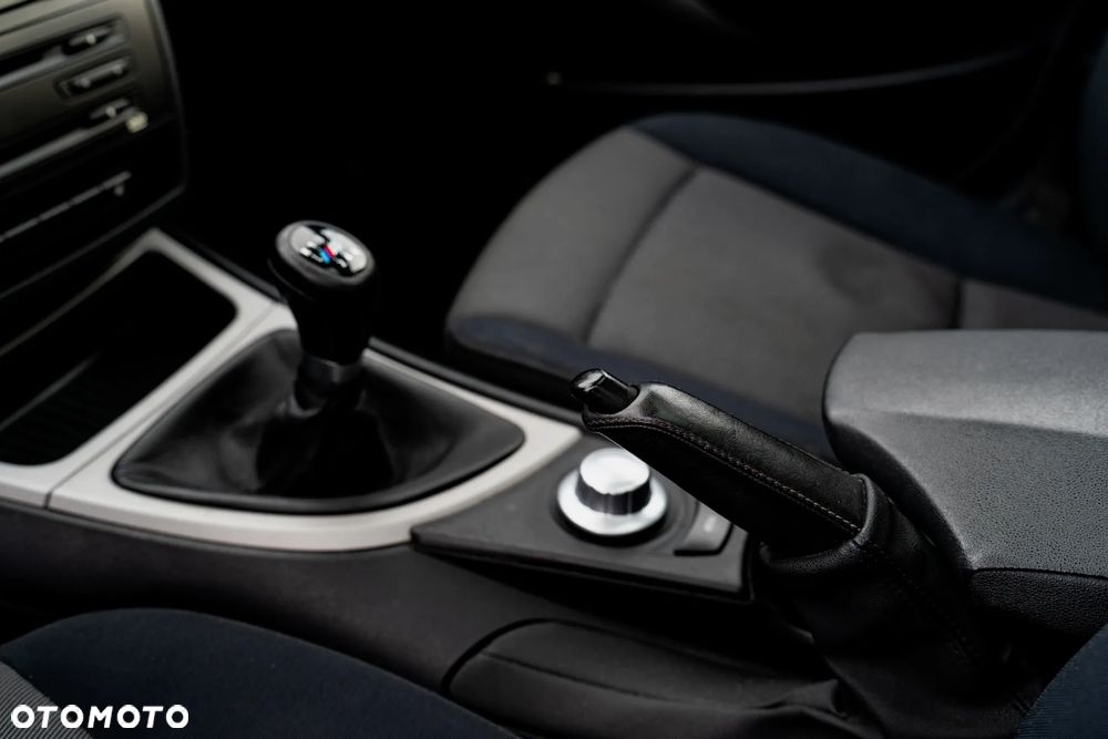 BMW Seria 1 118d - 5