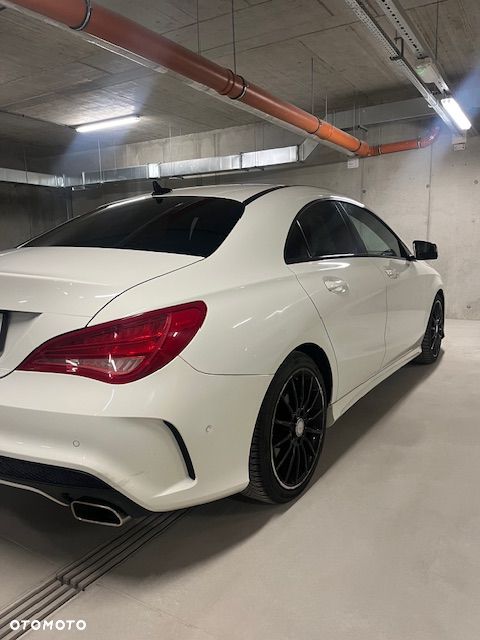Mercedes-Benz CLA 200 AMG Line - 18