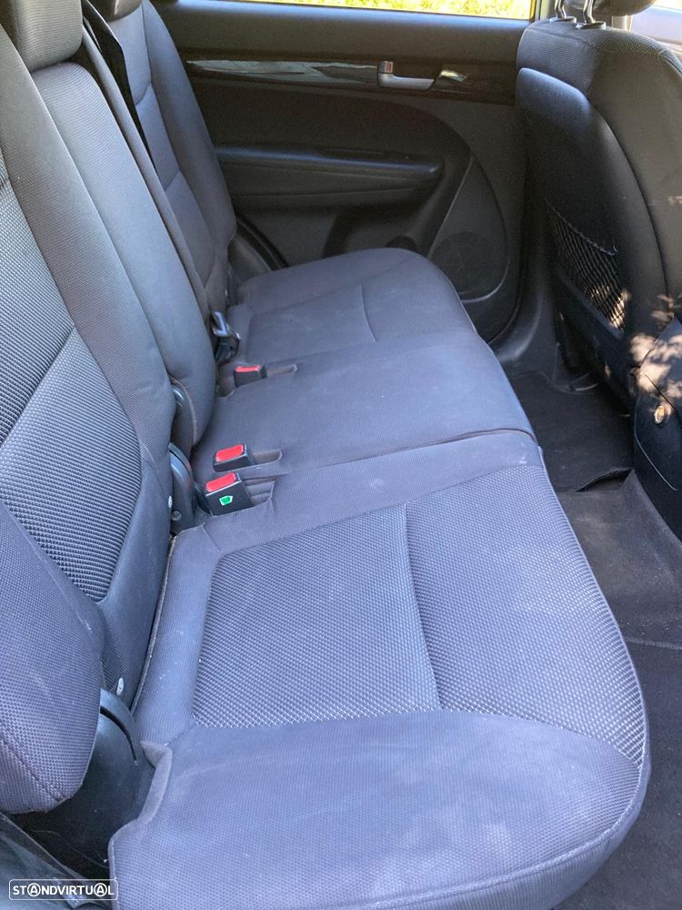 Kia Sorento 2.2 CRDi - 23