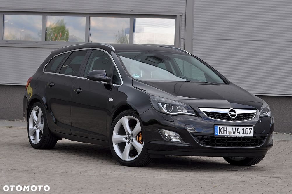 Opel Astra 1.4 Turbo Sport - 1