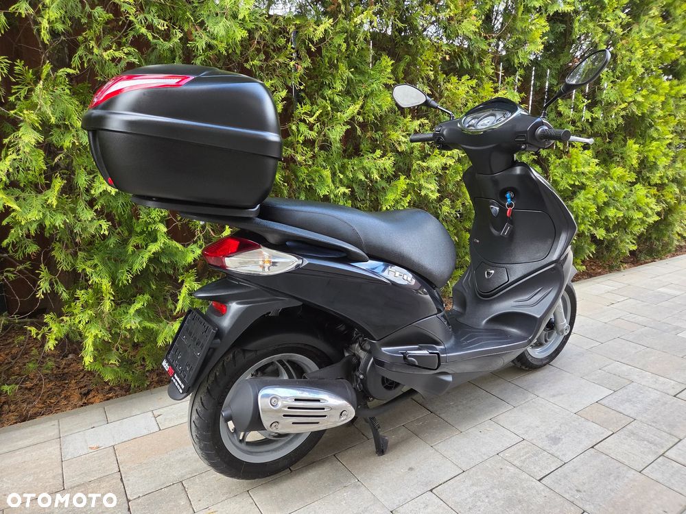 Piaggio FLY - 3
