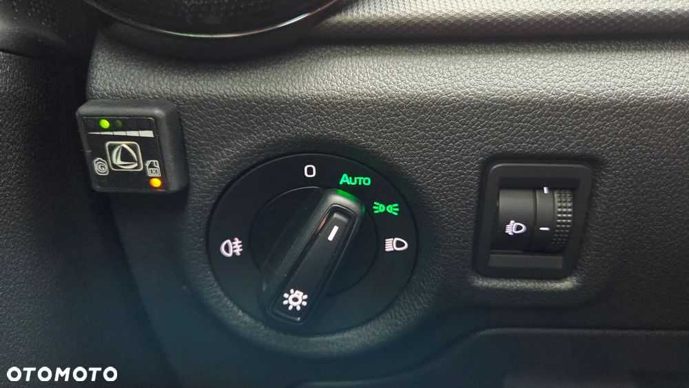 Skoda Fabia 1.0 Ambition - 21