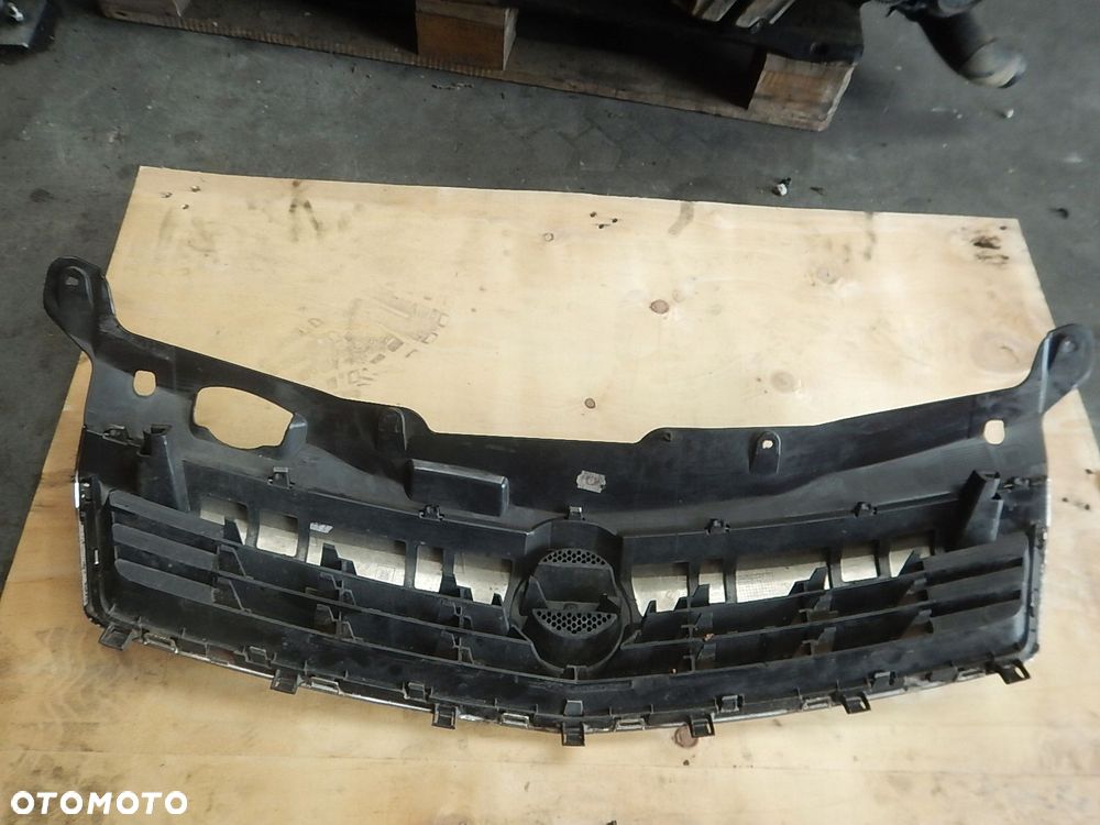 atrapa grill opel astra 3 iii h lift - 14