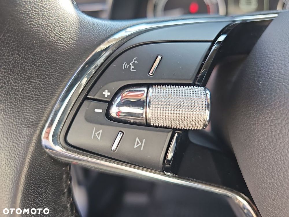 Skoda Kamiq 1.0 TSI Ambition DSG - 24