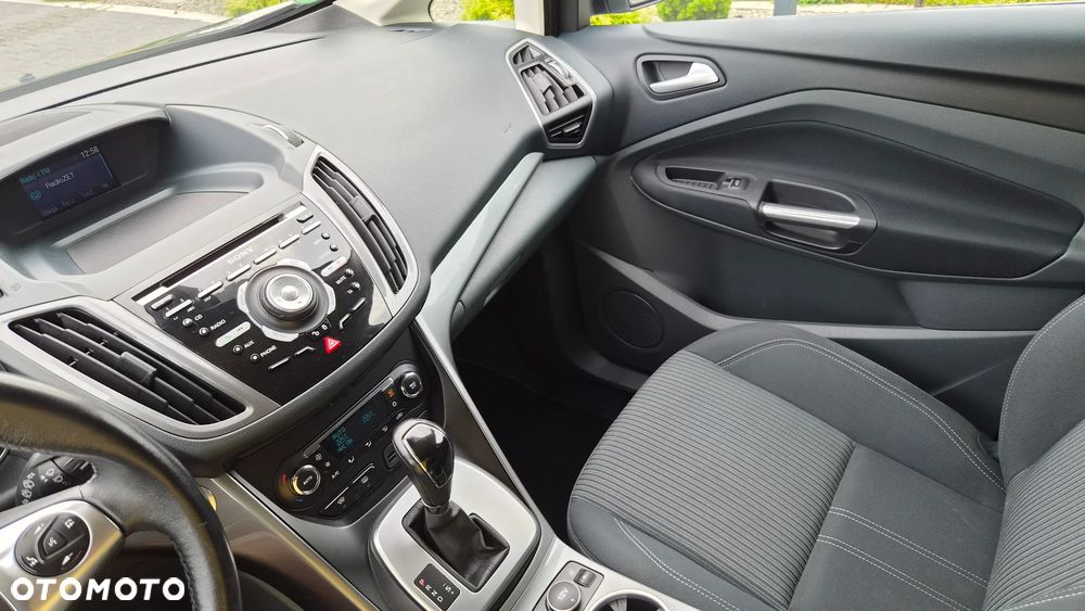 Ford Grand C-MAX 2.0 TDCi Titanium - 10