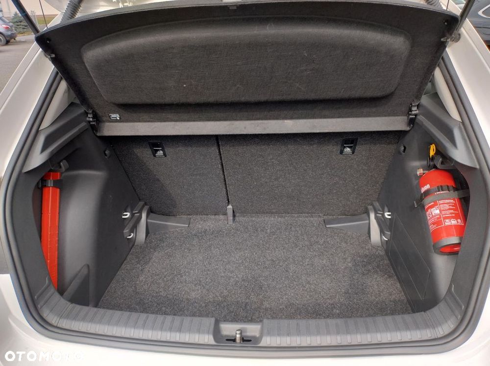 Skoda Fabia 1.0 TSI Ambition - 32