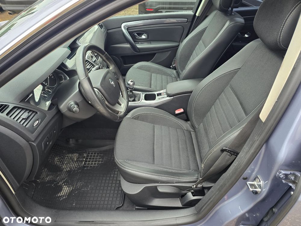 Renault Laguna 2.0 dCi Dynamique - 28