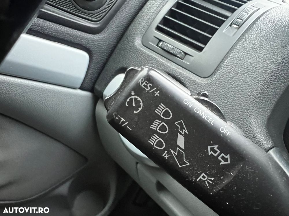 Skoda Octavia Combi 1.6 TDI DPF 4x4 Ambition - 19