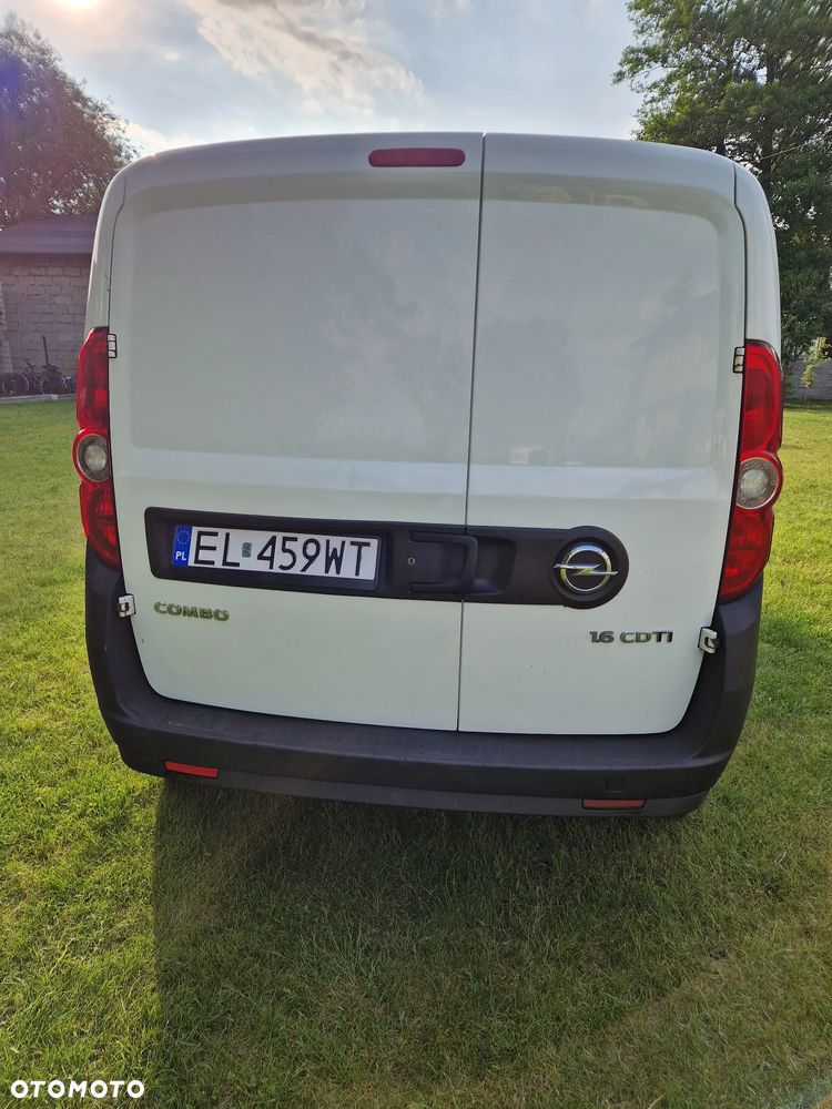 Opel Combo 1.6 CDTI Cosmo - 4