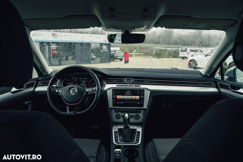 Volkswagen Passat - 6