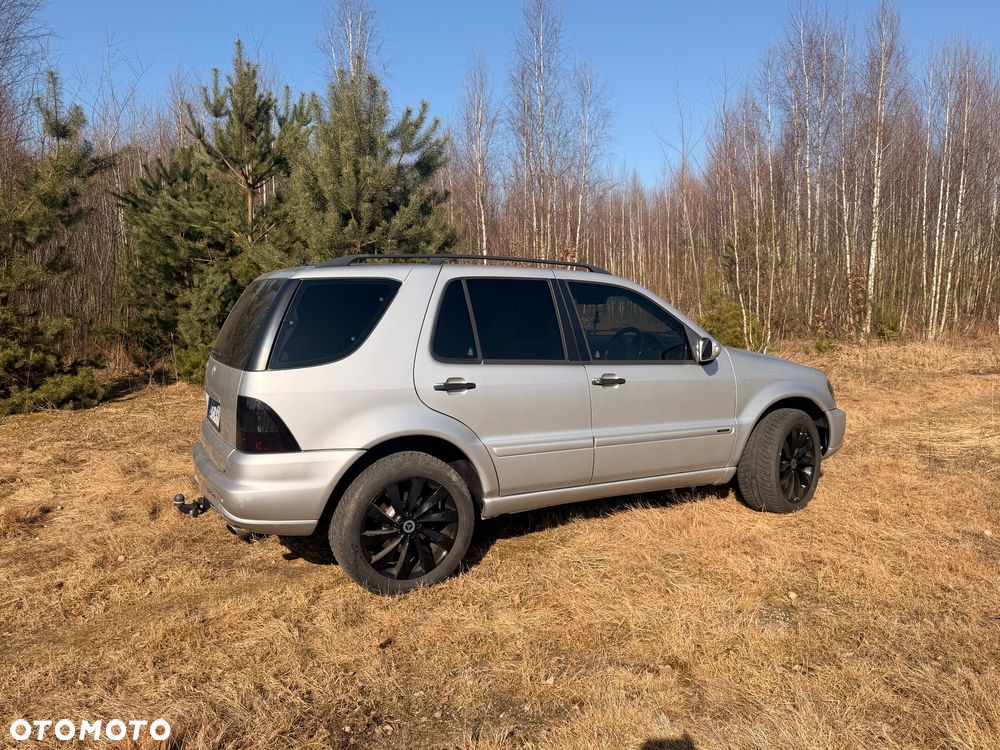 Mercedes-Benz ML 350 Inspiration - 4