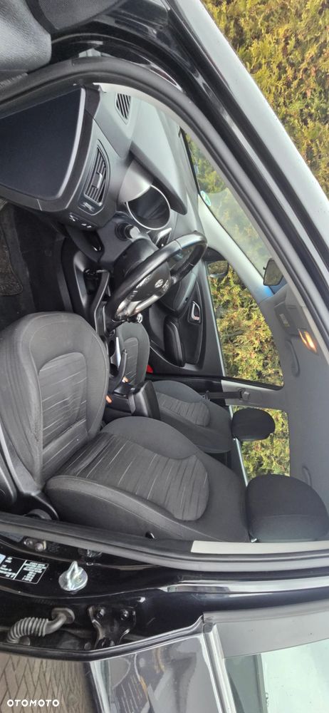 Hyundai ix35 2.0 4WD Trend - 24