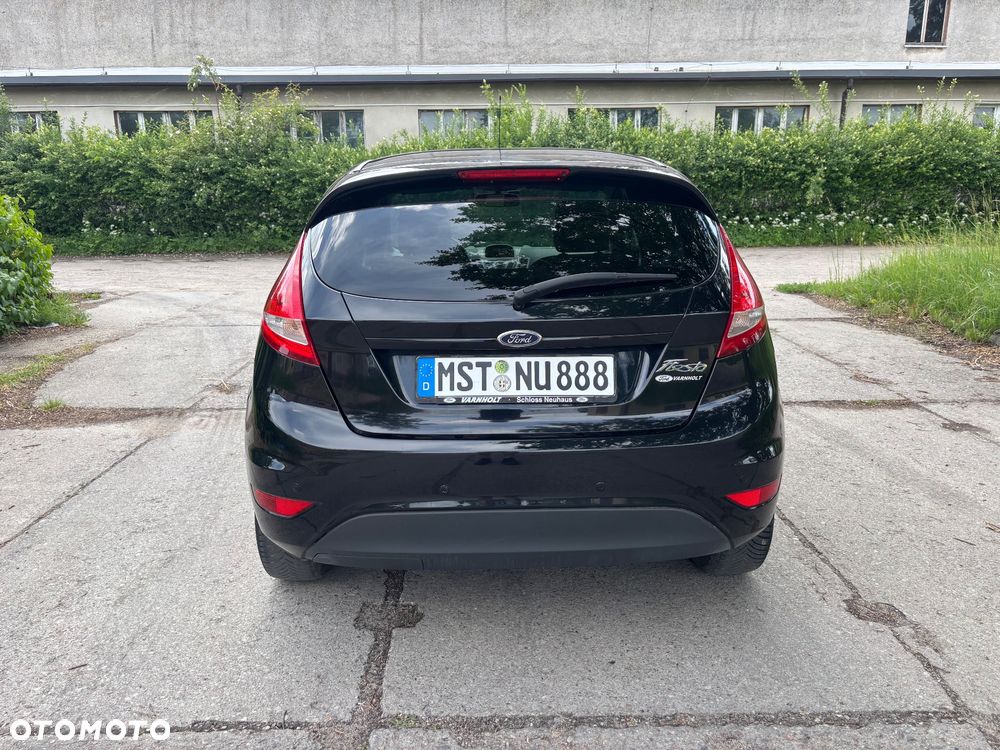 Ford Fiesta 1.25 Champions Edition - 6