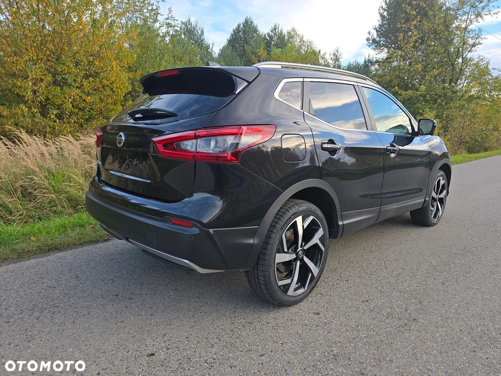 Nissan Qashqai 1.3 DIG-T TEKNA+ - 4