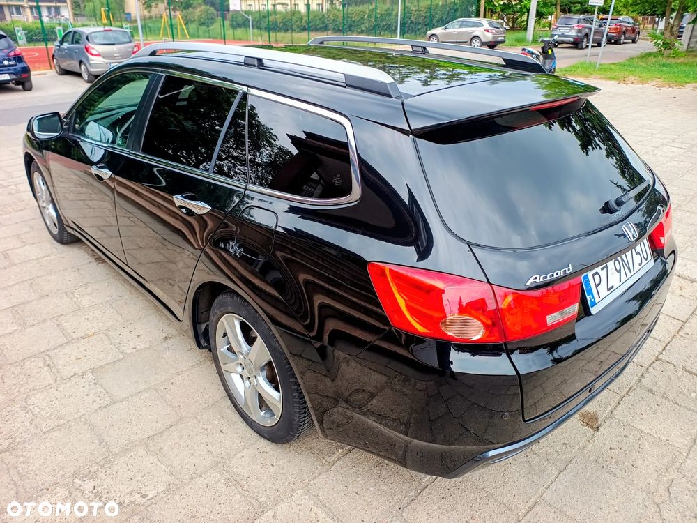 Honda Accord 2.0 Executive - 7