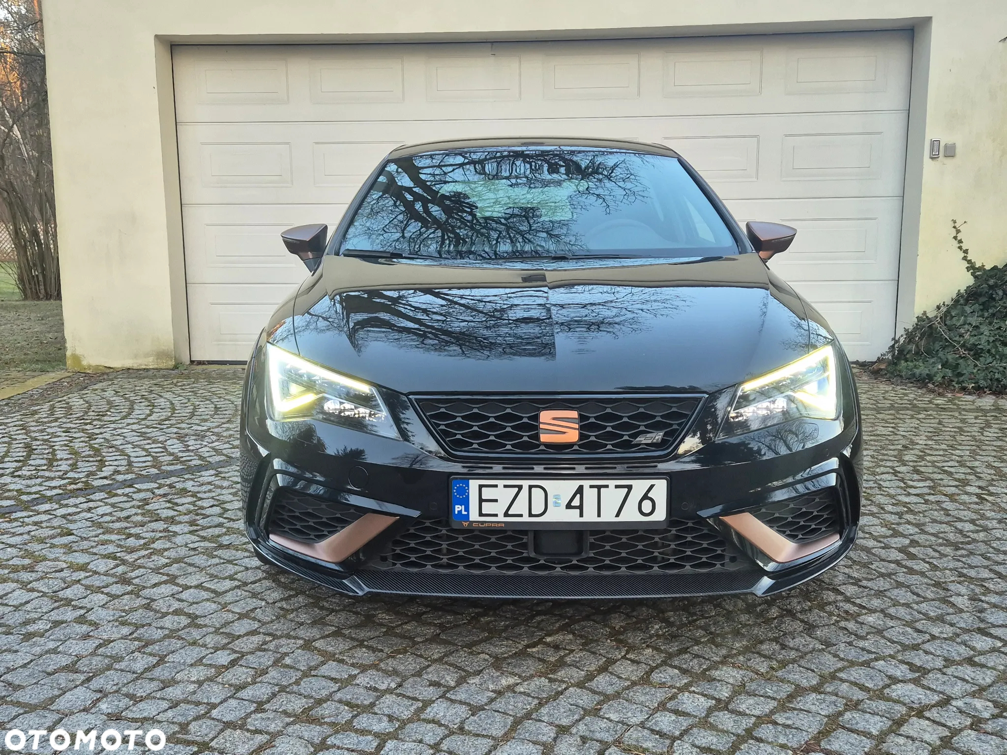 Seat Leon 2.0 TSI Cupra R DSG - 2