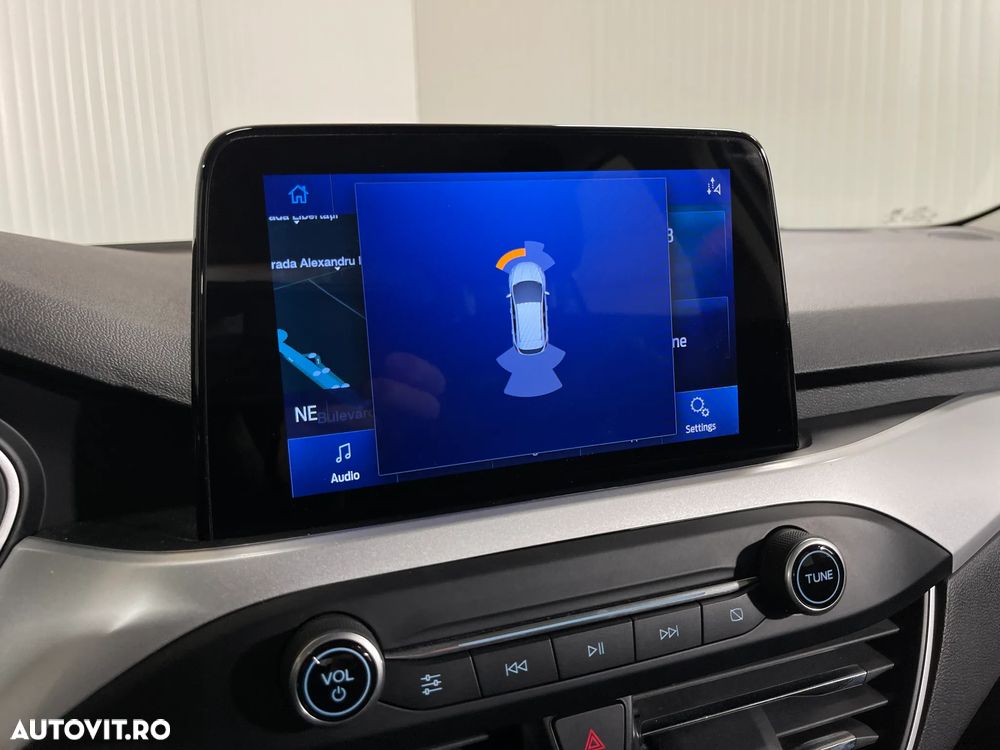 Ford Focus 1.0 EcoBoost Connected - 14