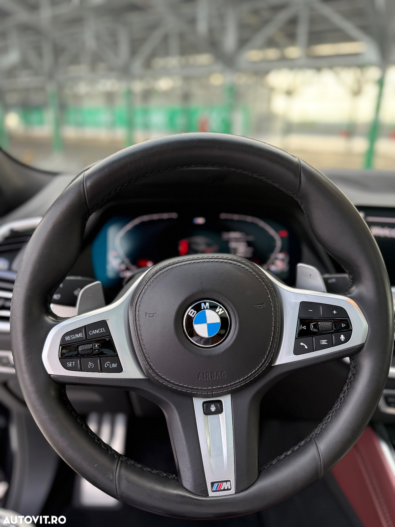 BMW X6 xDrive40i - 18