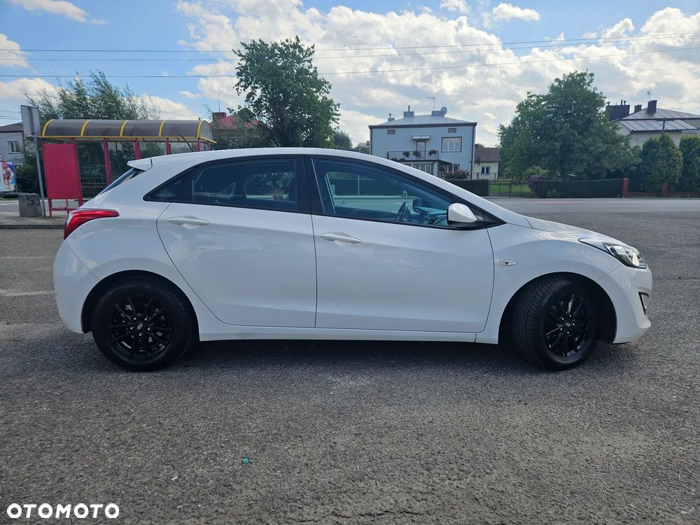 Hyundai i30 1.4 CRDi Advantage - 14