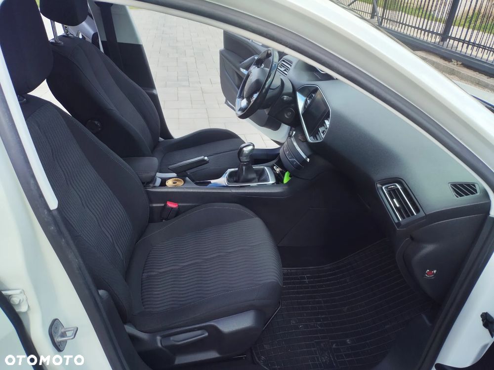 Peugeot 308 1.6 BlueHDi Access S&S - 12