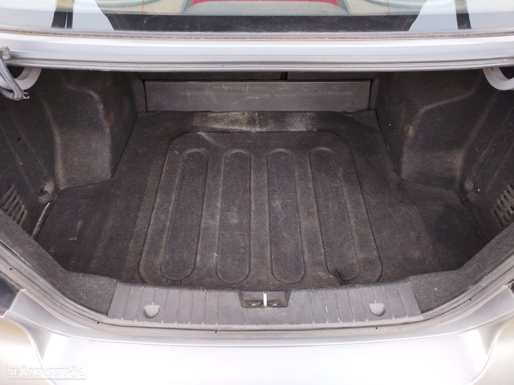 Chevrolet Aveo 1.2 LS - 18